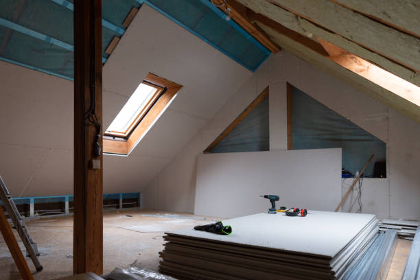 Best Residential Insulation in Lyndhurst, OH